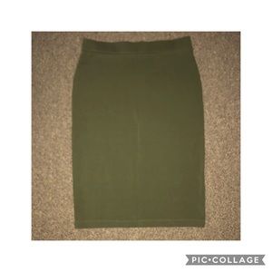 F21 fitted skirt